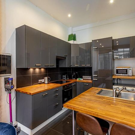 Guestready - Apto Parisiense Da Moda No 19º Arr. Luaran gambar